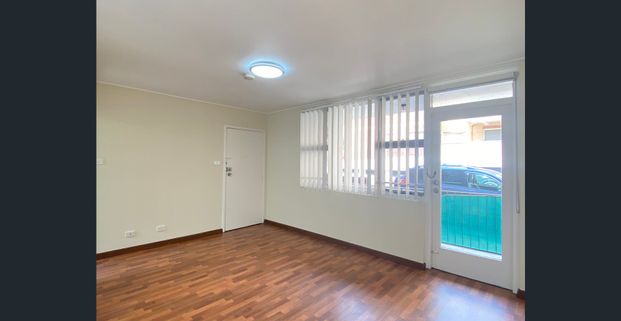 Spacious Apartment In Prime Location - Photo 1