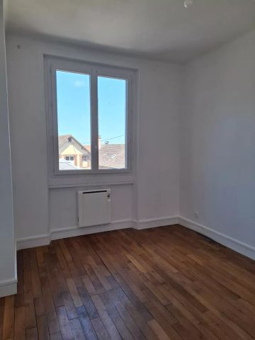 CENTRE VILLE DE LA LOUPE - Photo 4