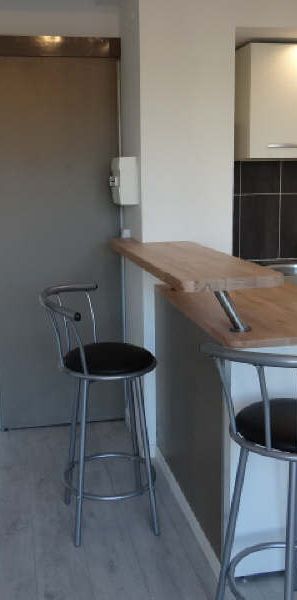 Location appartement, 1 pièce, surface 18m² - Photo 1