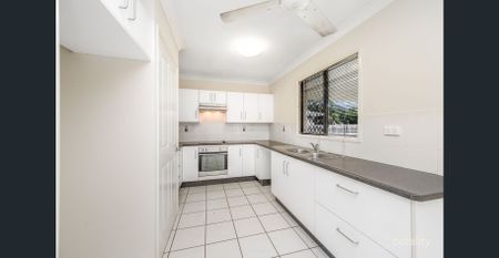 Family Home Close To The Beach - Photo 4