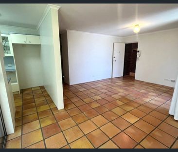 4/101 Boyd Road, Nundah, Qld 4012 - Photo 1