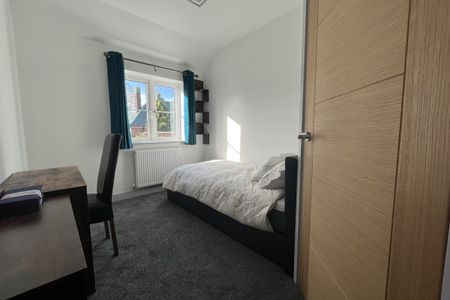 Kingsley Road - Photo 3