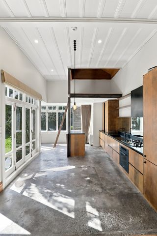 Character villa in the heart of Mt Eden! - Photo 4