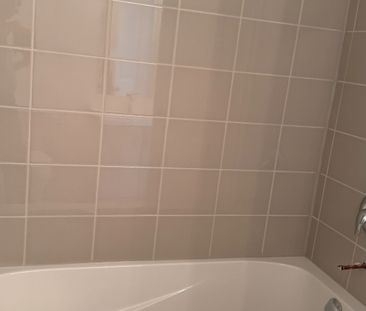 For Lease - 783 stanstead Path, Oshawa, Ontario - Photo 4