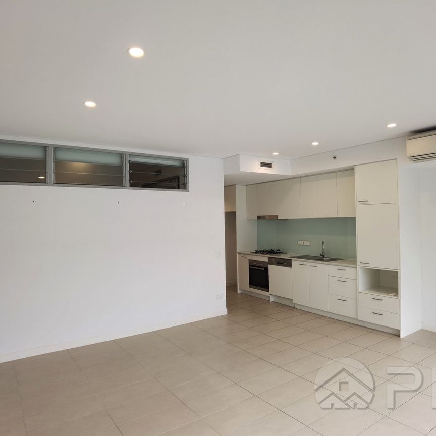 605/211 Canterbury Road Canterbury - Photo 1