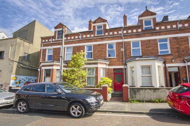 Room 5, 4 Candahar Street, Belfast, BT7 3AQ - Photo 1