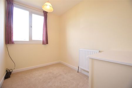 2, Fosse Way, Garforth, Leeds, West Yorkshire, LS25 2JE - Photo 5