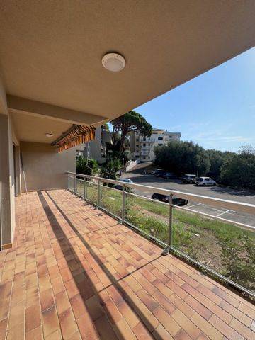 Bastia - T2 - Terrasse - Parking - Photo 4