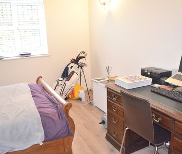 Bradley Close, Belmont, Sutton, SM2 - Photo 6