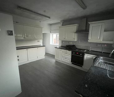 Main Street - Photo 1