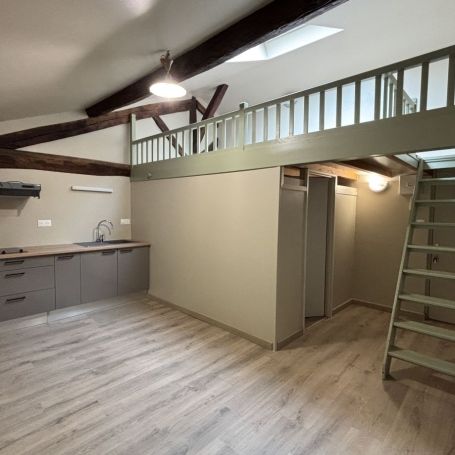 Location Studio Bourg-en-bresse - Photo 1