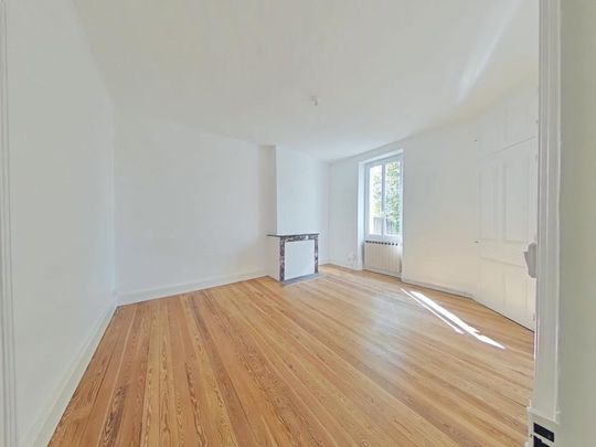 Location Appartement 4 pièces 90m² ROMANS SUR ISERE 26100 - Photo 1