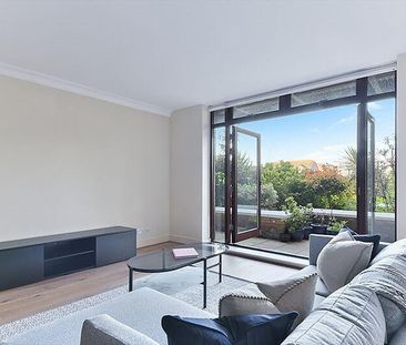 2 bedroom flat to rent - Photo 3