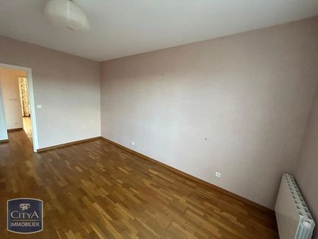 Appartement à louer 4 pièces 102.44m² - Photo 2