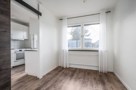 Sleipnervägen, Handen - Photo 2