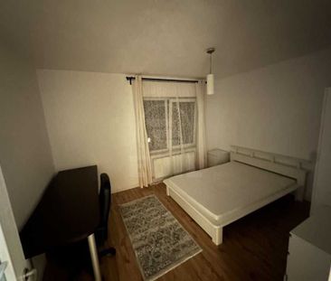 Apartament de Închiriere 3 camere, APCJ360237 - Fotografie 6