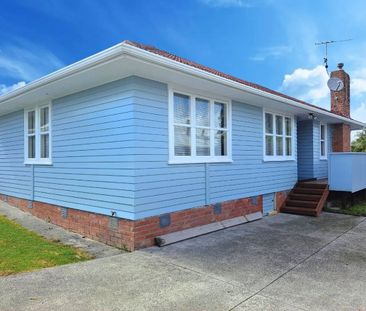 6 Wharf Road, Te Atatu Peninsula - Photo 6
