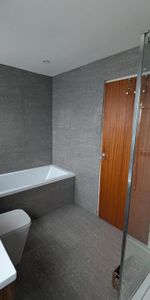 4 bedroom detached house to rent - Photo 3