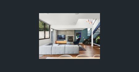 BEAUTIFUL FAMILY HOME IN HEART OF BRIGHTON! I HAVEN AGENTS - Photo 2