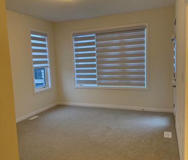 For Lease - 2 Kahshe Lane, Richmond Hill, Ontario - Photo 3