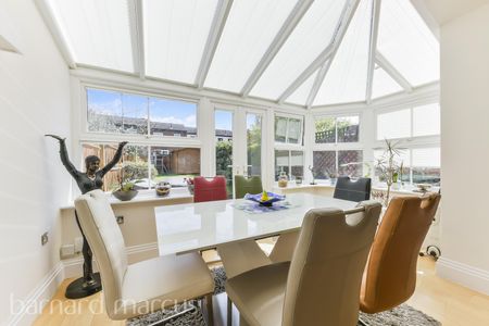 Clifton Road, Kingston Upon Thames - Photo 3