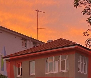 Bondi Beach - Photo 2