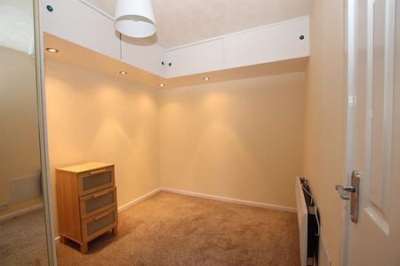 1 bedroom Studio to let - Photo 3