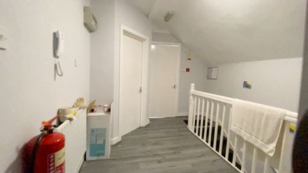 Third Floor 92 Cowley Road, Oxford OX4 1JE - Photo 4