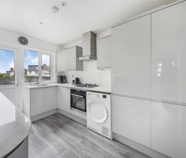 2 Bedroom House To Let - Photo 3