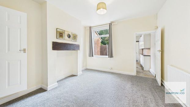 2 bedroom terraced house to rent - Photo 1