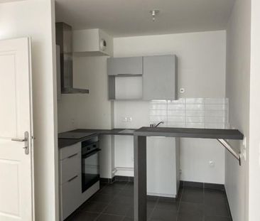 Location Appartement 2 pièces 45m² SURESNES 92150 - Photo 5