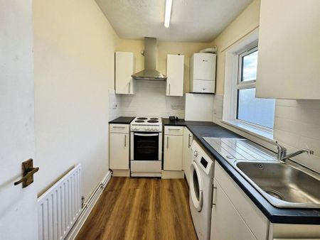 1 bedroom flat to rent - Photo 4