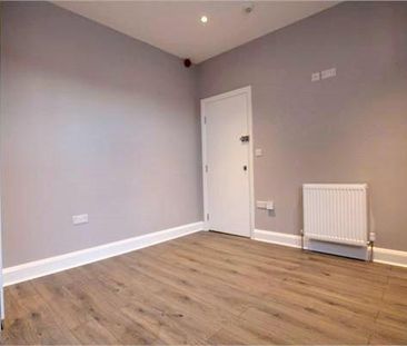 Studio to rent - Photo 6