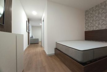 Furnished, equipped and expenses included