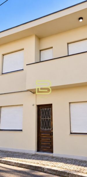 Andar de Moradia T2 - Photo 2