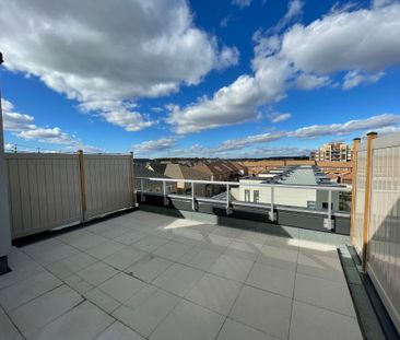 For Lease - 3066 Sixth Line Unit# 347, Oakville, Ontario - Photo 1