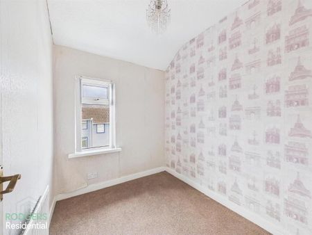 6 Crumlin Gardens, Belfast, BT13 3LJ - Photo 4