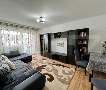 Apartament cu 2 camere, etaj 6, centrala proprie, zona Rovin - Fotografie 2