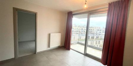 Appartement te huur in Antwerpen voor € 795 met 1 slaapkamer - Foto 2