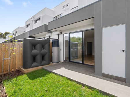 35 Currawong Street, Preston VIC 3072 - Townhouse For Rent | Domain - Photo 5