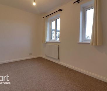2 bedroom semi-detached house to rent - Photo 5