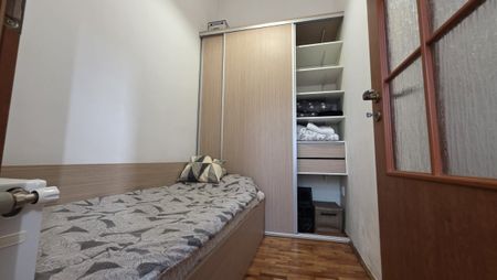 Two-room apartment for rent in Cluj-Napoca, located in the historic center, approximately 10 minutes from the University of Medicine and Pharmacy. - Fotografie 2