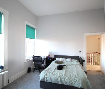 3 bedroom terraced house to rent - Photo 6