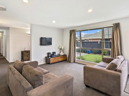 433 Mairehau Rd, Parklands, Christchurch, 8083 - Photo 2