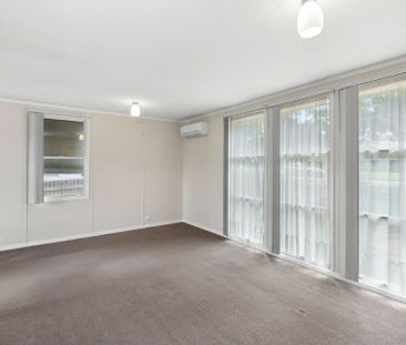 A beautiful and quiet street, minutes to everything - Photo 1