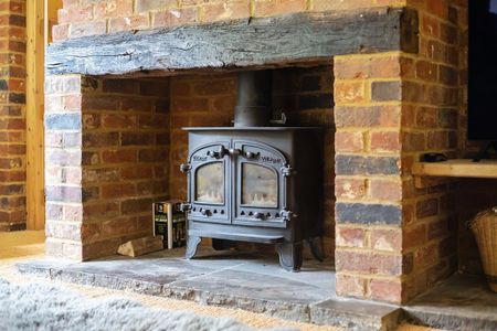 4 bedroom terraced house to rent - Photo 2