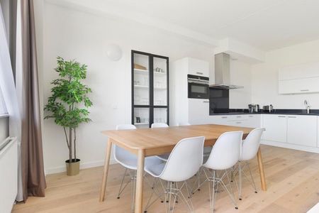 Te huur: Appartement Koningin Sophiestraat in Den Haag - Foto 2