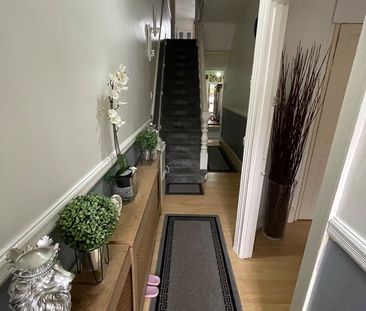 Room in a Shared House, Wanlip Road, E13 - Photo 4