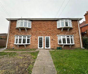 Connaught Road, Fleet, Hampshire, GU51 - Photo 6