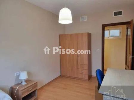 Piso en alquiler en Casco Histórico - Photo 5